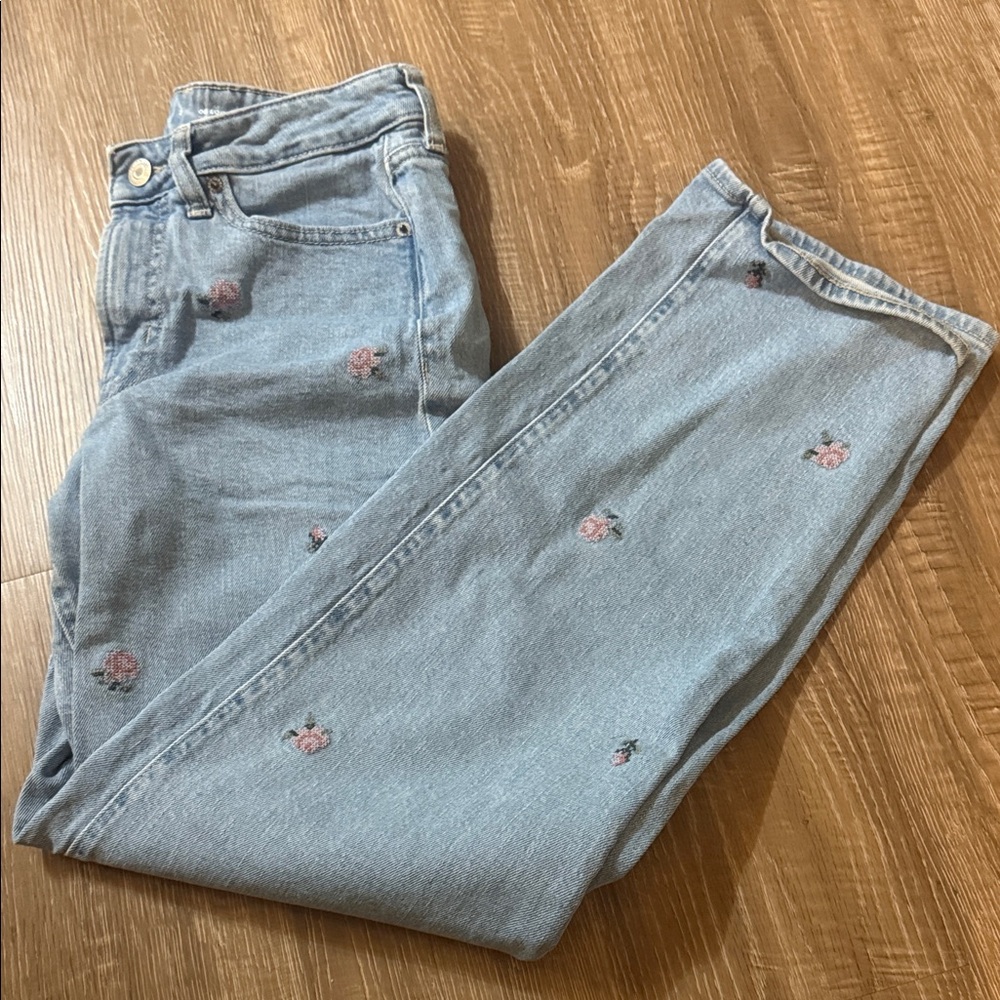 Old Navy Light Blue Straight Leg Jeans with Floral Embroidery